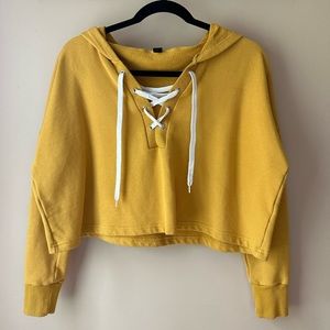 Yellow cropped Windsor hoodie